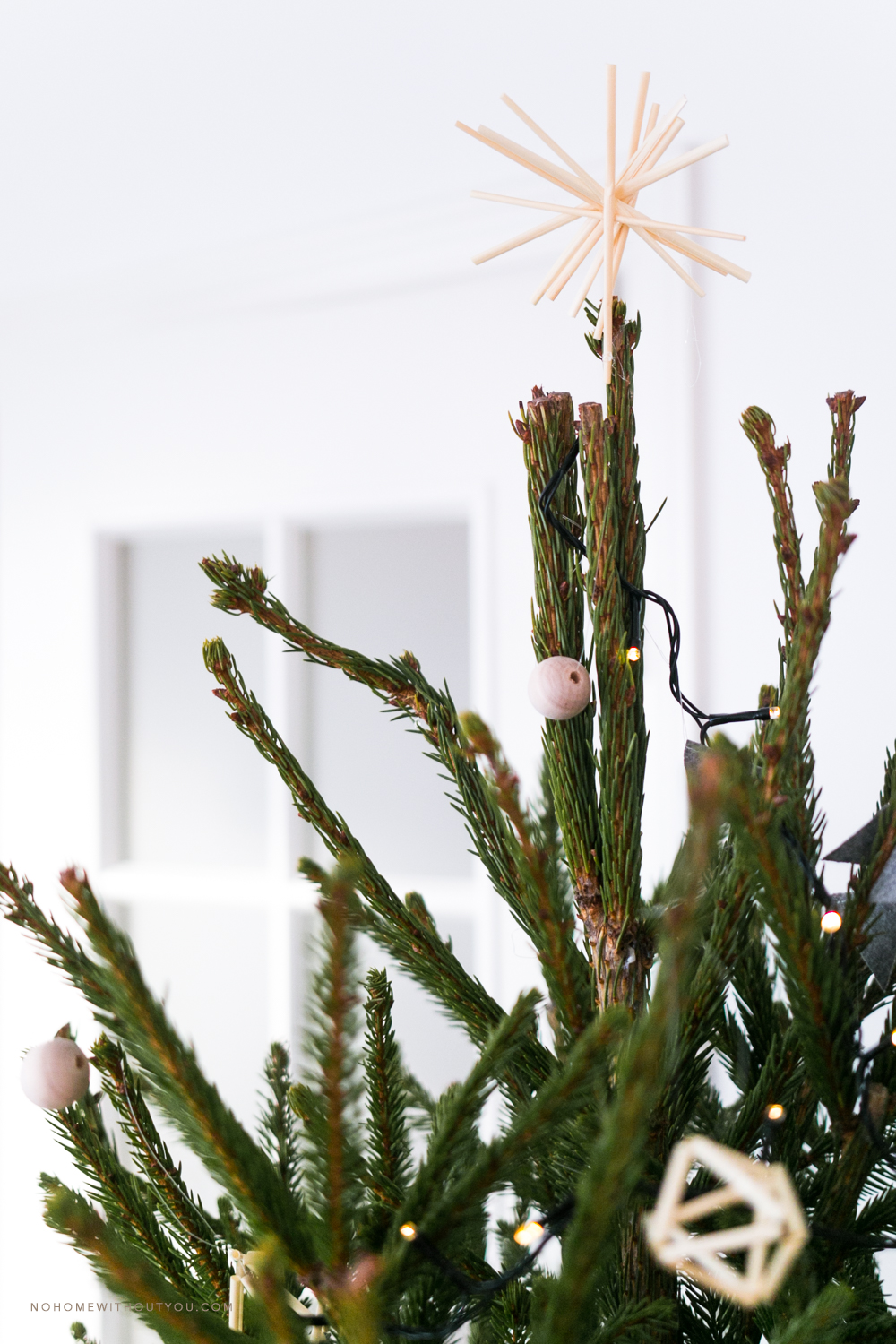 Scandinavian Christmas tree decoration - No Home Without You blog (6 of 12)-2